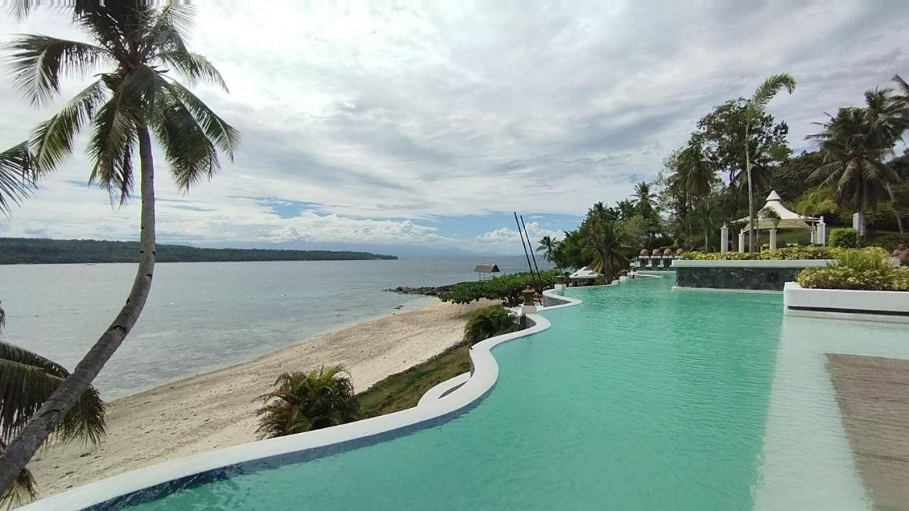 Kembali Condo Resort With Sea View Davao Exterior photo